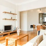 100m² 2 slaapkamer, 2 privé badkamer Appartement in Sofia centrum