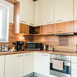 100m² 2 slaapkamer, 2 privé badkamer Appartement in Sofia centrum