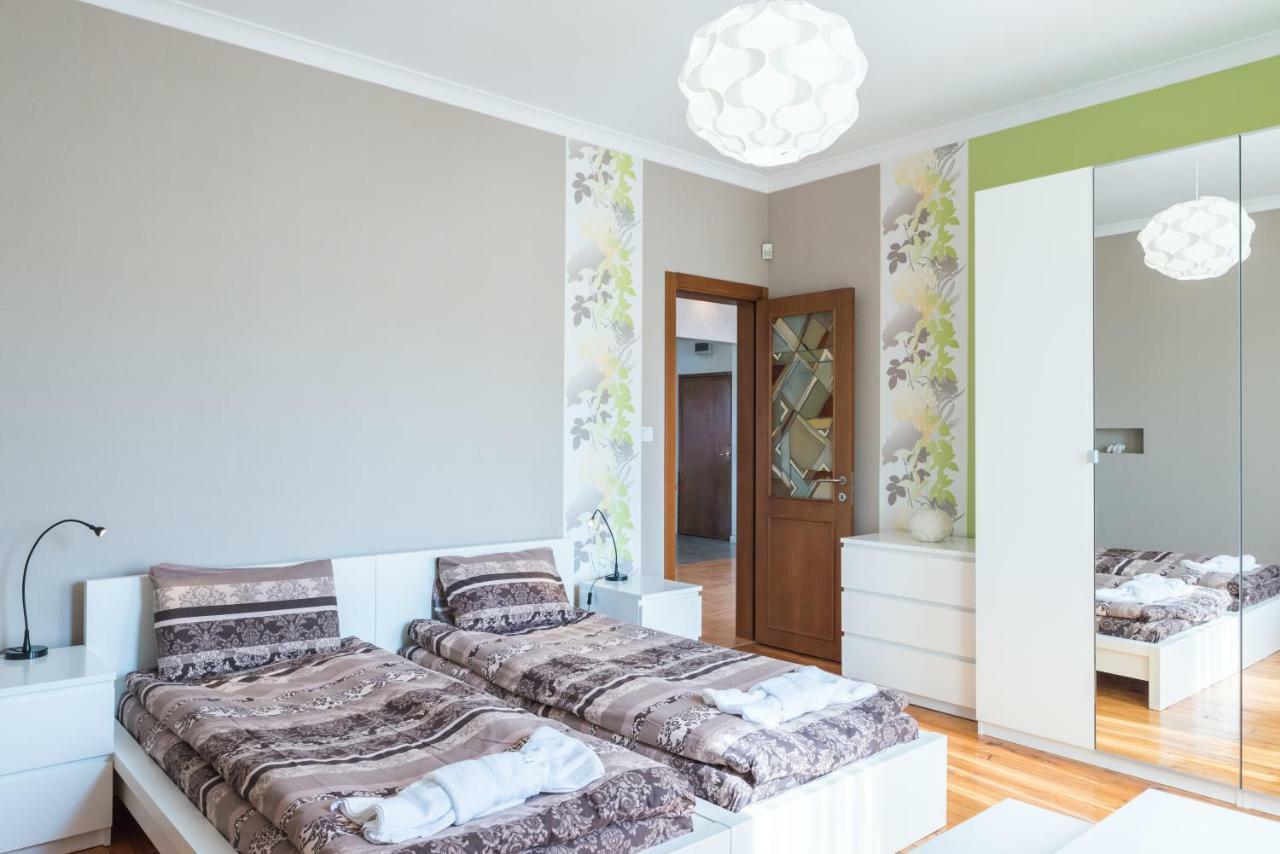 Appartement 100m² 2 Slaapkamer, 2 Privé Badkamer In Centrum *