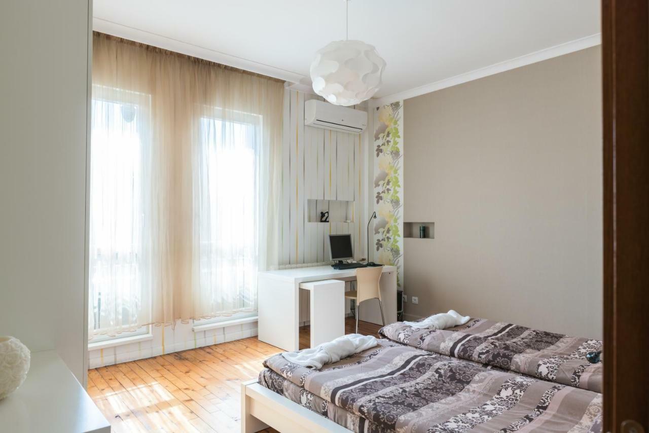 Appartement 100m² 2 Slaapkamer, 2 Privé Badkamer In Centrum *