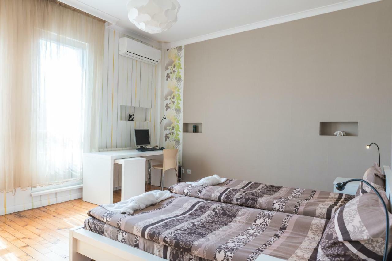 Appartement 100m² 2 Slaapkamer, 2 Privé Badkamer In Centrum *