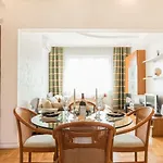 Top Center Sofialuxrentals Patriarh Evtimiy Apartment - Free Parking