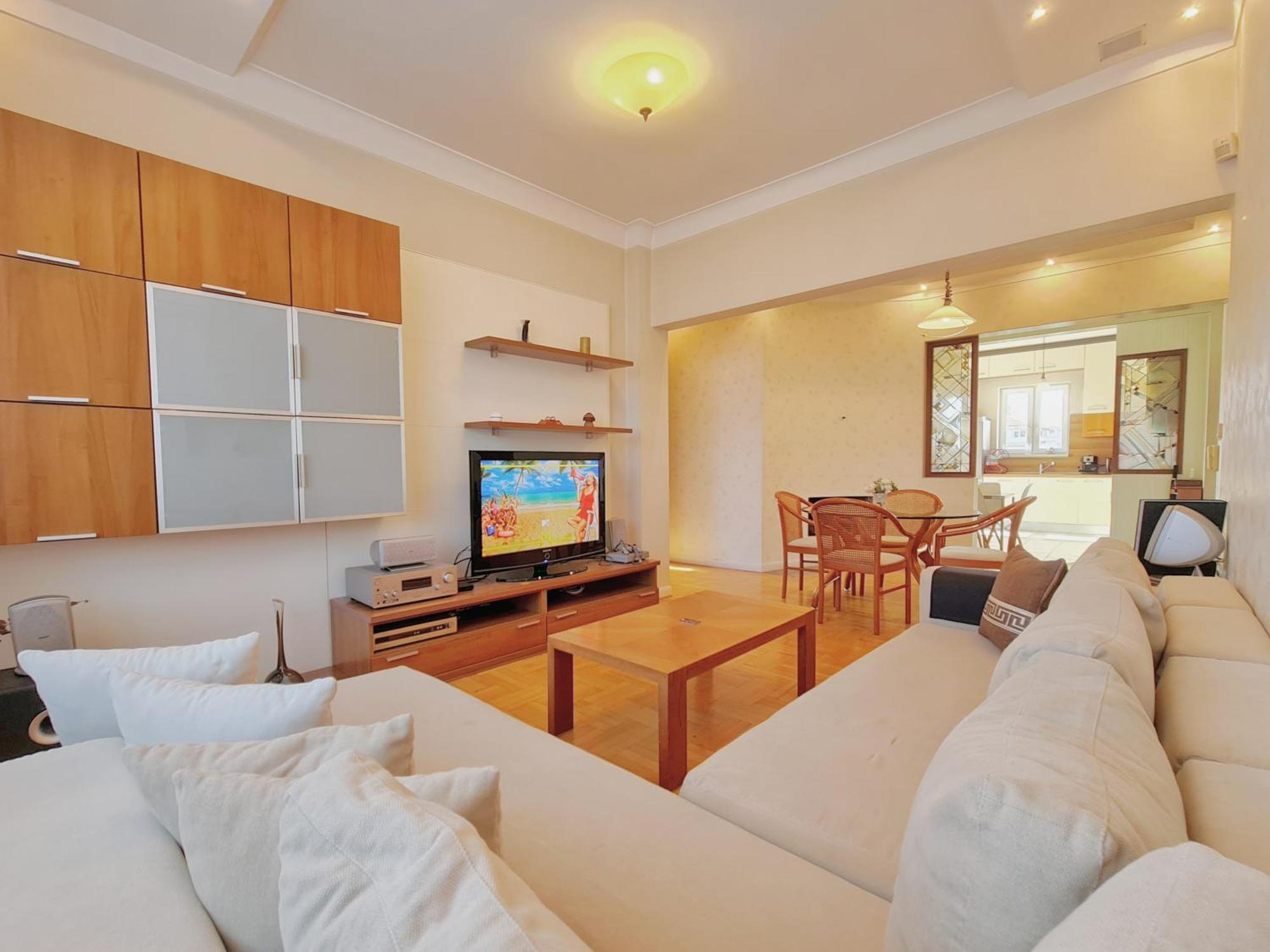 Apartment Center Sofialuxrentals Patriarh Evtimiy - Free Parking *